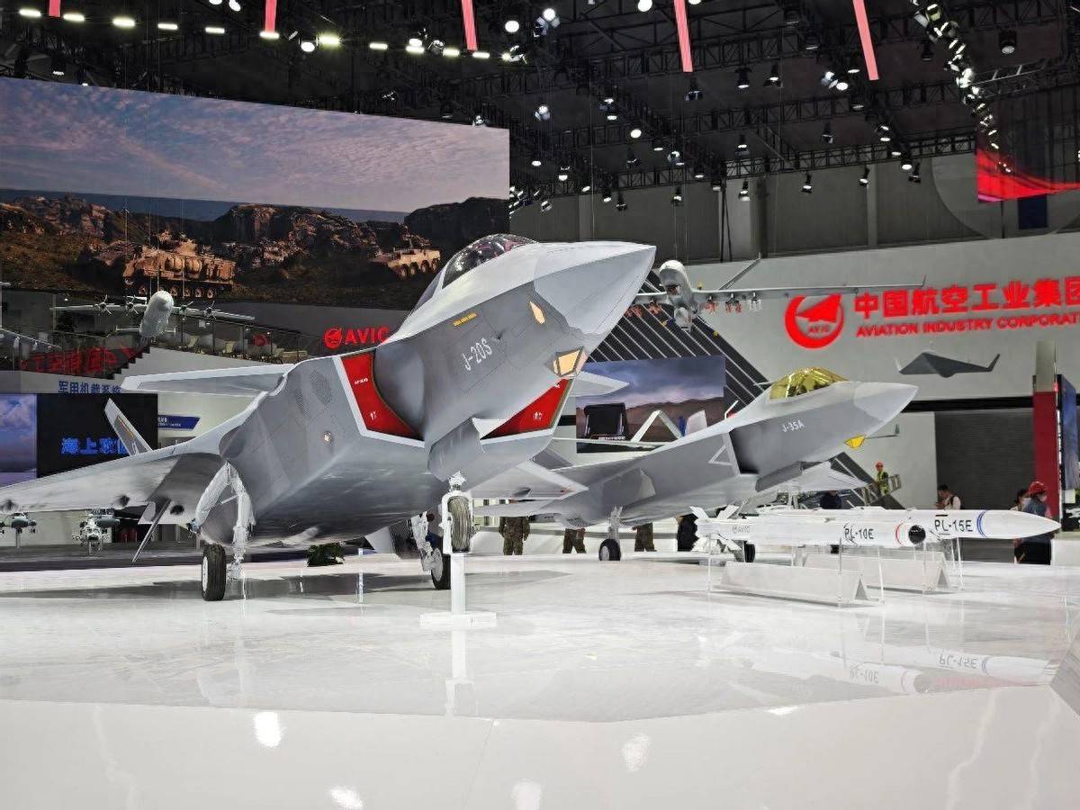 中航重磅官宣：歼-20S性能升级，飞行距离再破纪录，国防实力再创新高！