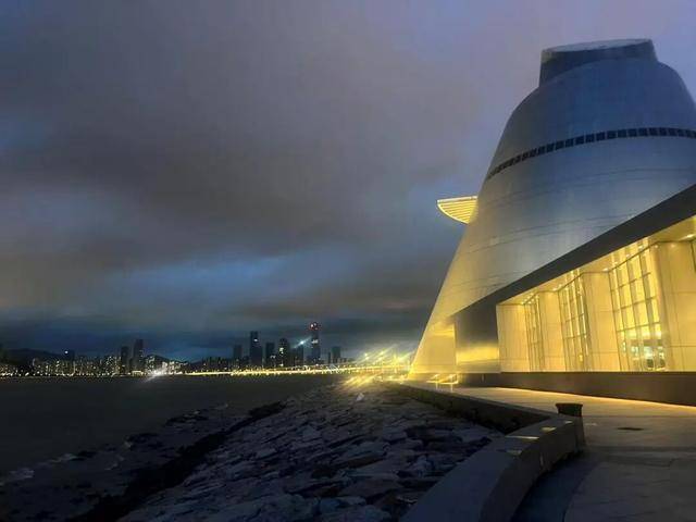 停课、停航、停运!多地紧急通知