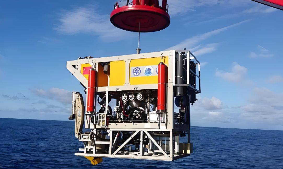 外媒称世界最大无人潜艇在海南秘密测试，美军为何有理由恐惧？