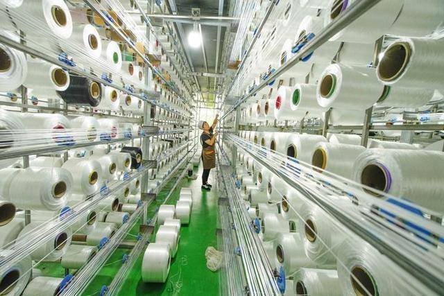 领航定向驾驭发展全局——习近平经济思想引领新时代经济工作述评之一