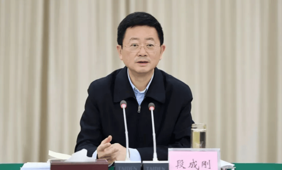 中央批准,开除蒋超良、陆文俊、张建华党籍